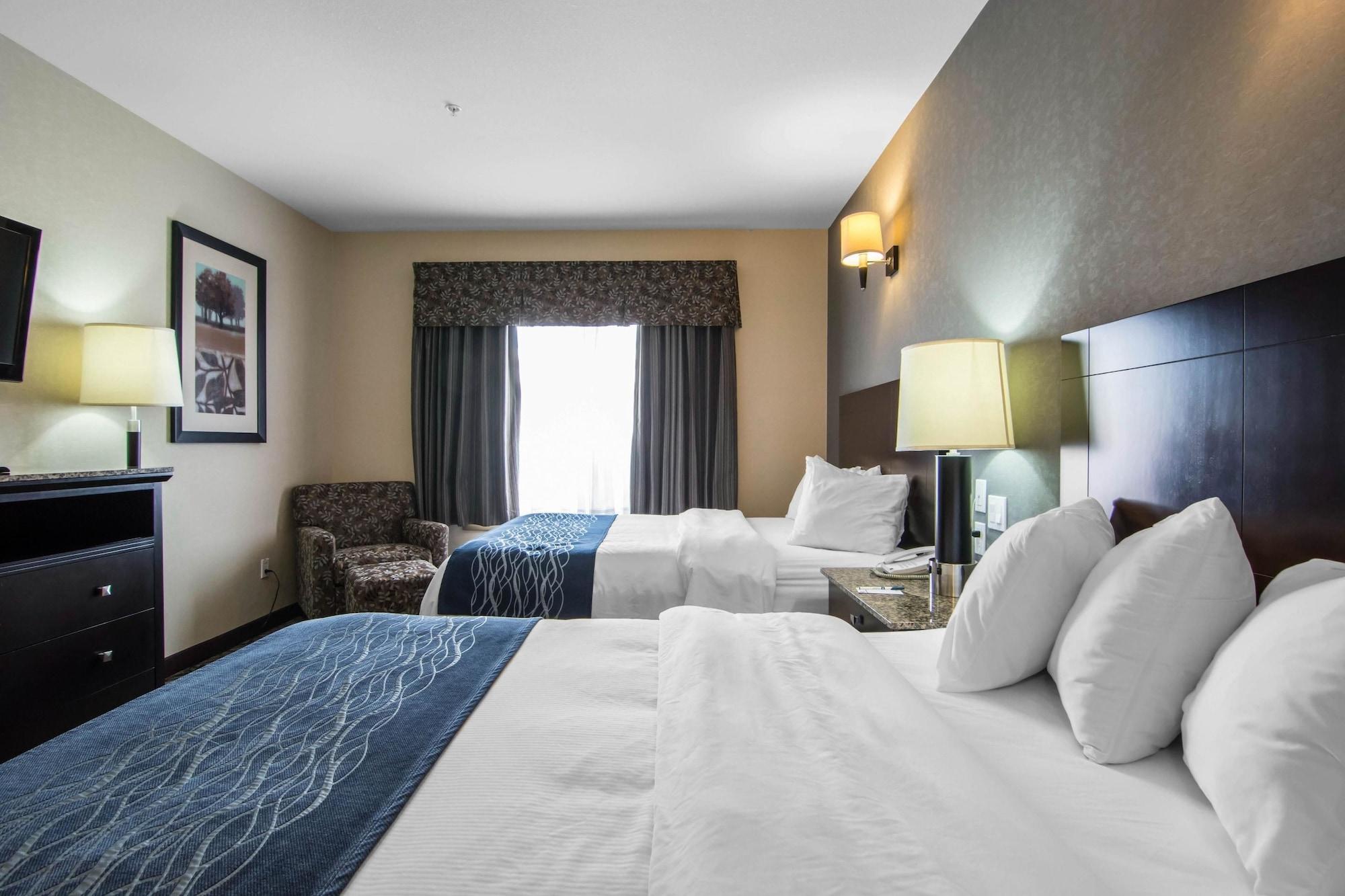 Comfort Inn & Suites Fort Saskatchewan Exterior foto